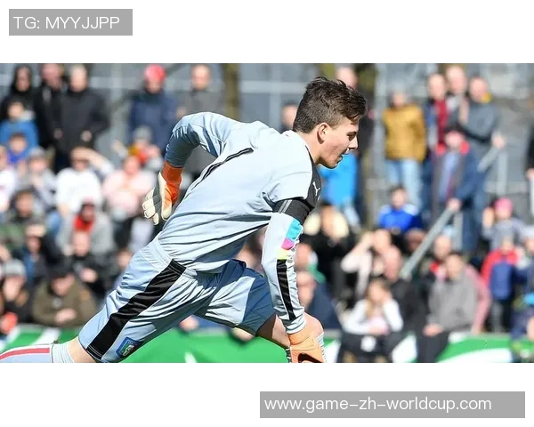 彼得克的足球传奇之路:从青涩少年到世界级门将的成长历程 彼得克的足球传奇之路:从青涩少年到世界级门将的成长历程